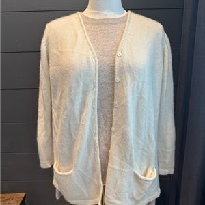 Sutton Studio Cashmere Cream Knit Cardigan Sweater Pockets Size Large Feminine